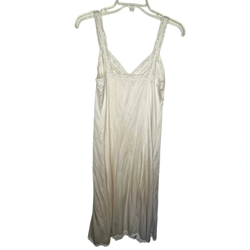 Vintage Olga‎ Full Slip - Picture 4 of 5